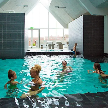 Semesterbostad 6 Person On A In Romo