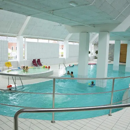 6 Person On A In Romo Semesterbostad *